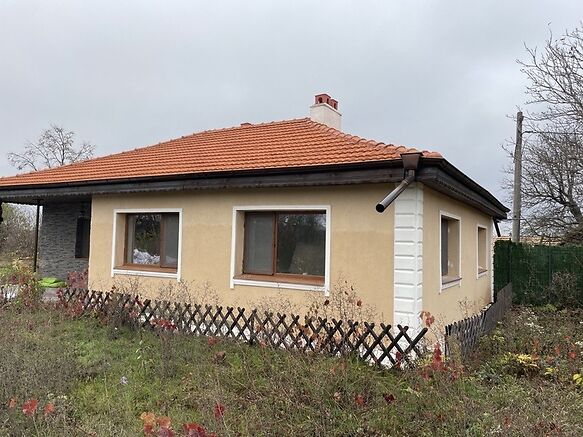 Готов нов дом в село Доброплодно