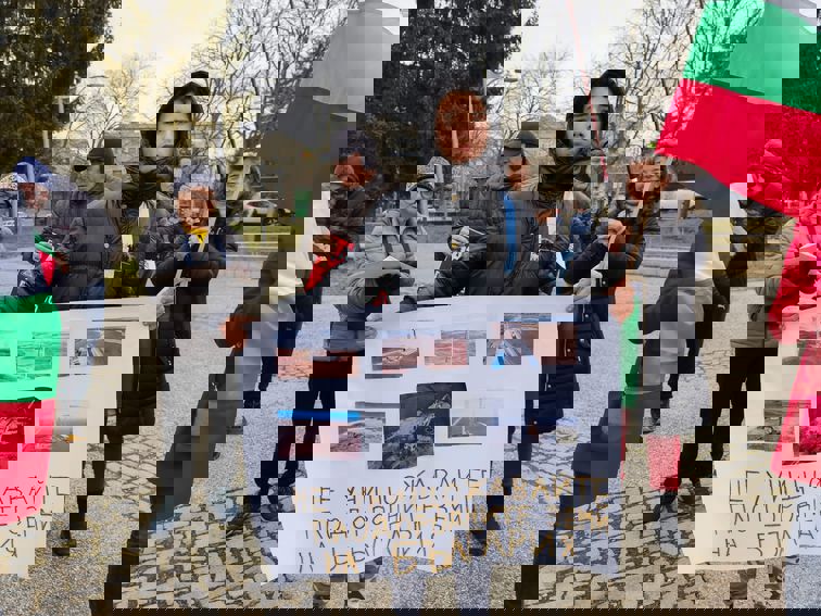 Жители на няколко села в Добричко  се обявиха против изграждане на 300 метрови турбини