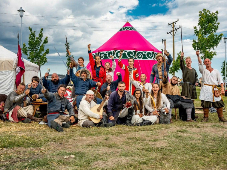 Палатков лагер за приключенци по време на общобългарския средновековен събор „Ново начало“