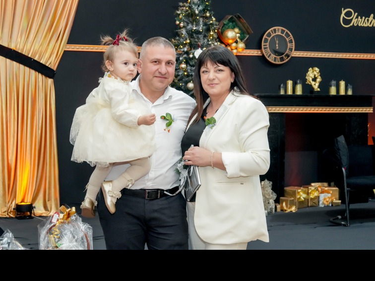 Златни и сребърни сватбени юбилейни двойки празнуваха в Петрич