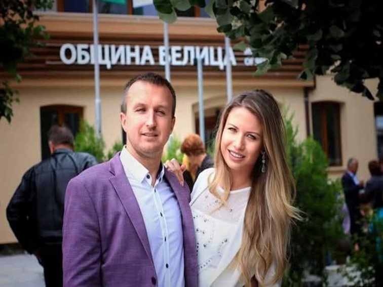 Читатели: Кметът на Белица Ревански живее като чорбаджия, стана комшия на Пеевски в къща за 1 млн. в Голф – Разлог