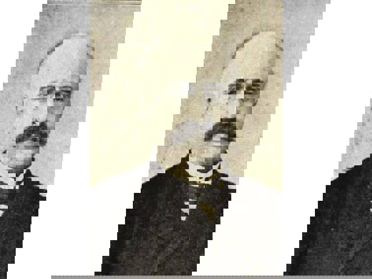 Димитро Папазоглу - стопанин, родолюбец и общественик от Казанлък