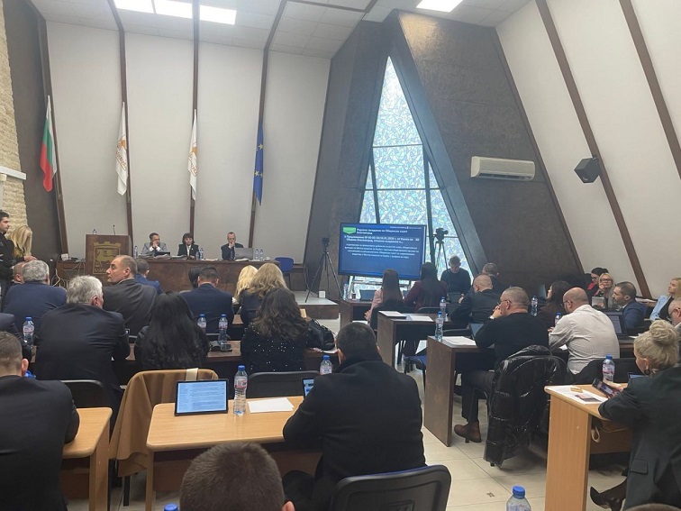 Благоевград въвежда нови такси за паркиране и услуги след преминаването към евро