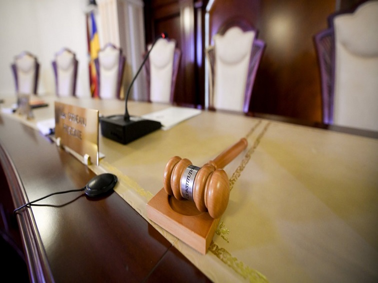 Румъния отново ни изпревари! Съдят поредните държавни служители