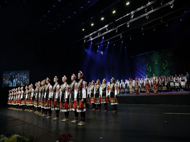 Фолклорният фестивал „От Добруджа до Пирин“ събира три емблематични ансамбъла в Благоевград