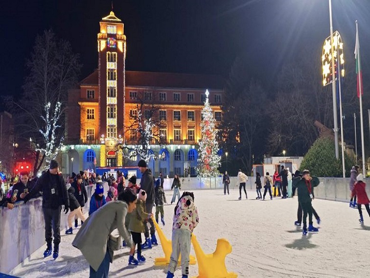 Плевен посреща 2026 година с голям концерт на площад „Възраждане“