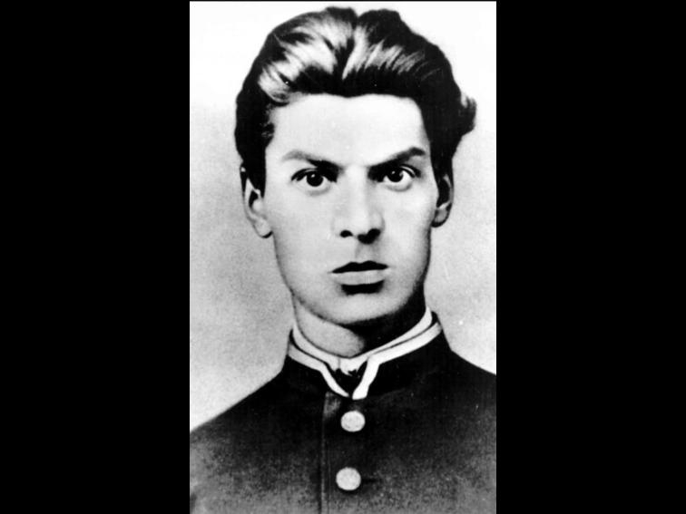Панайот Волов е революционер,борец за Свобода! 