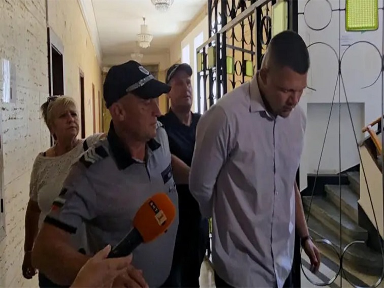 Шофьорът, причинил смъртта на двама тийнейджъри край Мездра, остава за постоянно в ареста