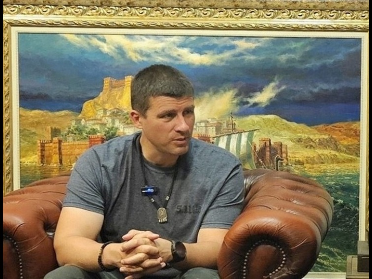 Ивелин Михайлов: Най-важно е да сме човеци  