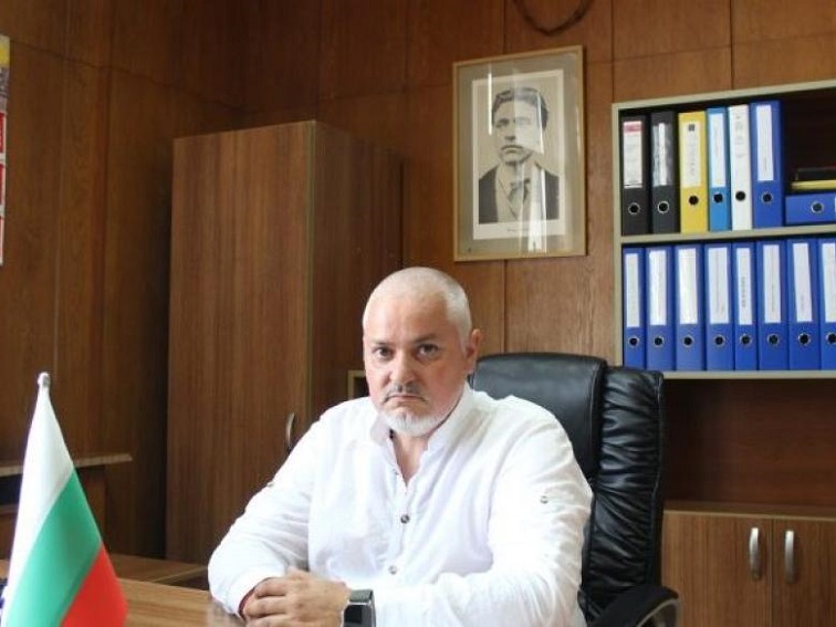 Нов областен управител поема управлението на Великотърновска област