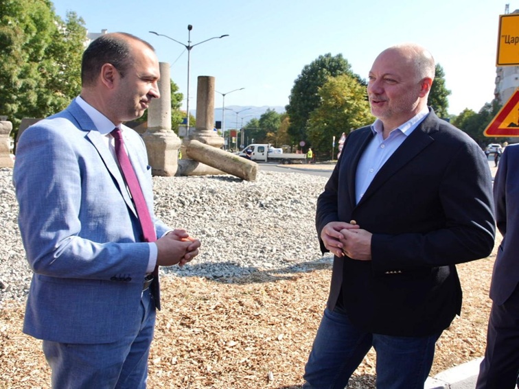 Поредната пиар разходка на властта, този път в Кюстендил