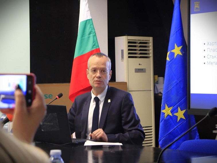 Кметът на Благоевград оттегли предложението за въвеждане на новия модел за изчисляване на такса "смет"