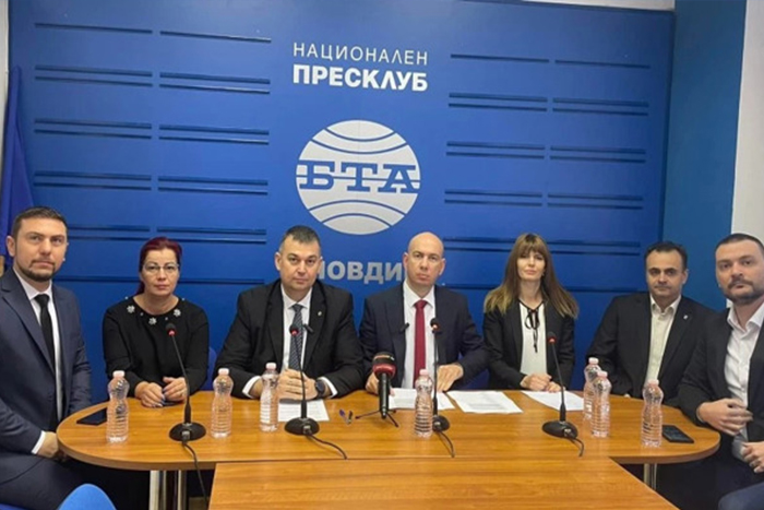 Гръм в Пловдив! "Възраждане" остава без общинари!