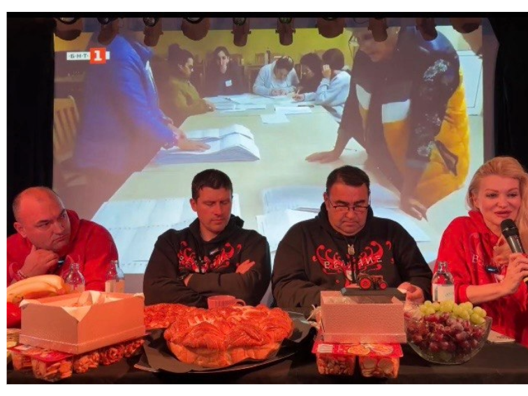 Ивелин Михайлов преброди Европа, за да се срещне с българите там