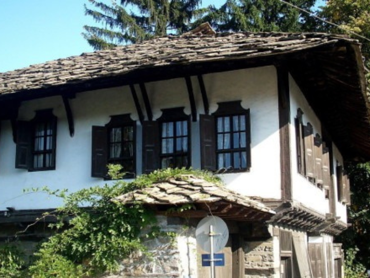 Музеят „Райковата къща“