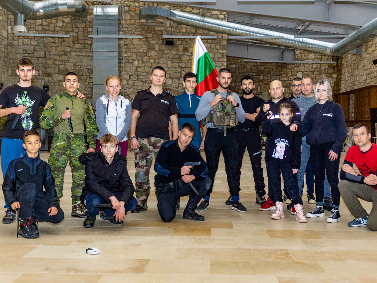 Как премина първият обучителен и тренировъчен лагер „Български юнак“