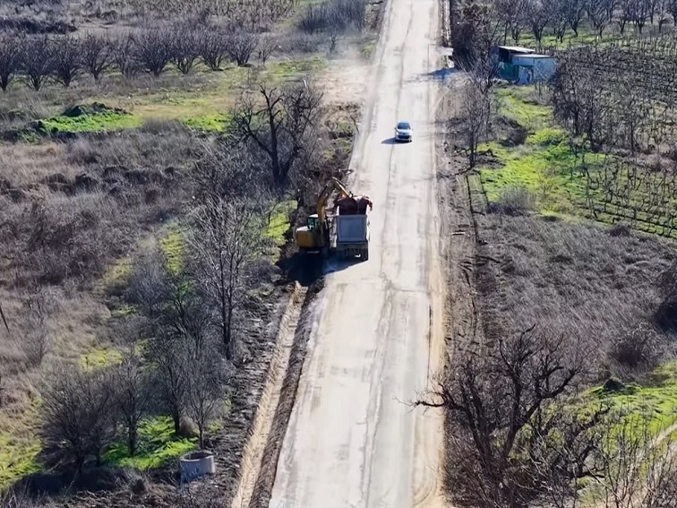 Отново Бойковата "Грома Холд" прави ненужен ремонт за милиони!
