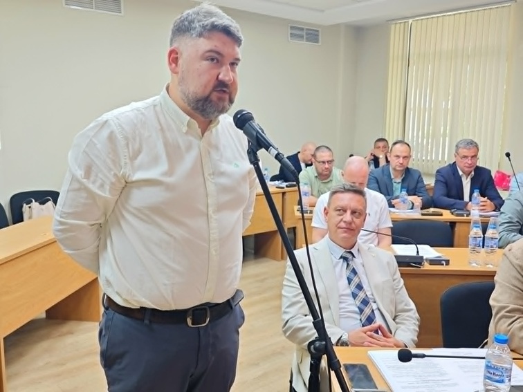 Емануил Аргилашки положи клетва като нов общински съветник в Плевен