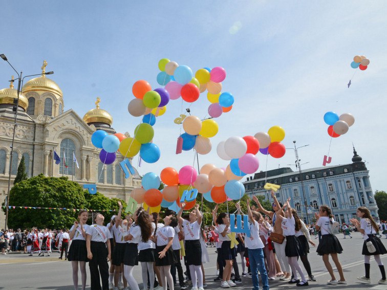 Варна ще отбележи 24 май с шествие, концерт и културни награди
