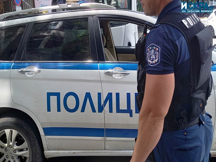 Полицията издирва шофьор, блъснал жена на паркинг в Благоевград