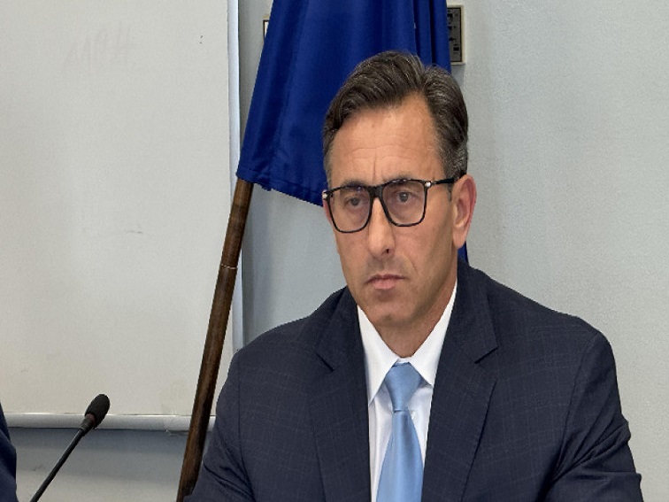 Румен Спецов е номиниран за особен управител на активите на "Лукойл" в България