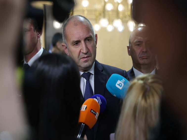 Премиерът Радев: Времето на кръстоносните походи приключи, санкциите на ЕС не трябва да вредят на българската икономика