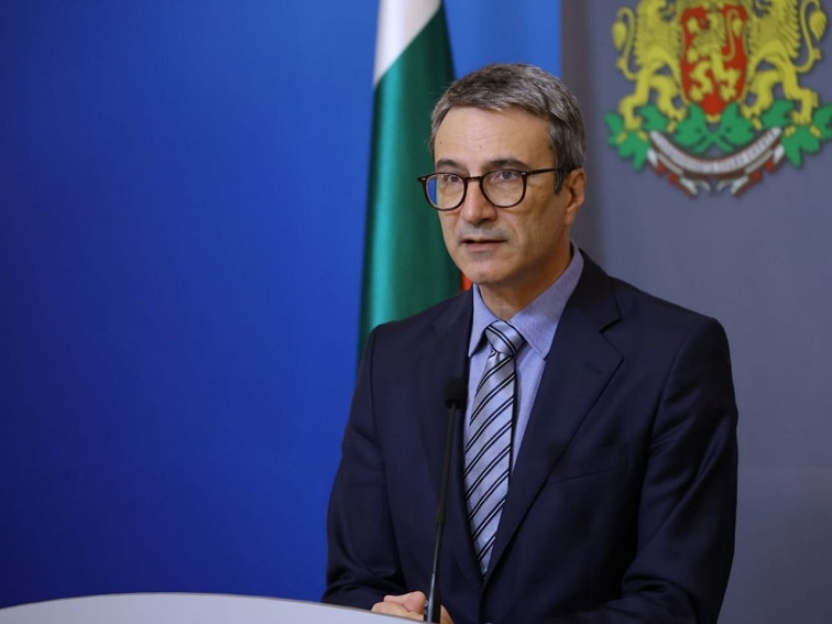 Министър Трайков: Месечно изчисляване на компенсациите за бизнеса ще ограничи натиска върху потребителските цени