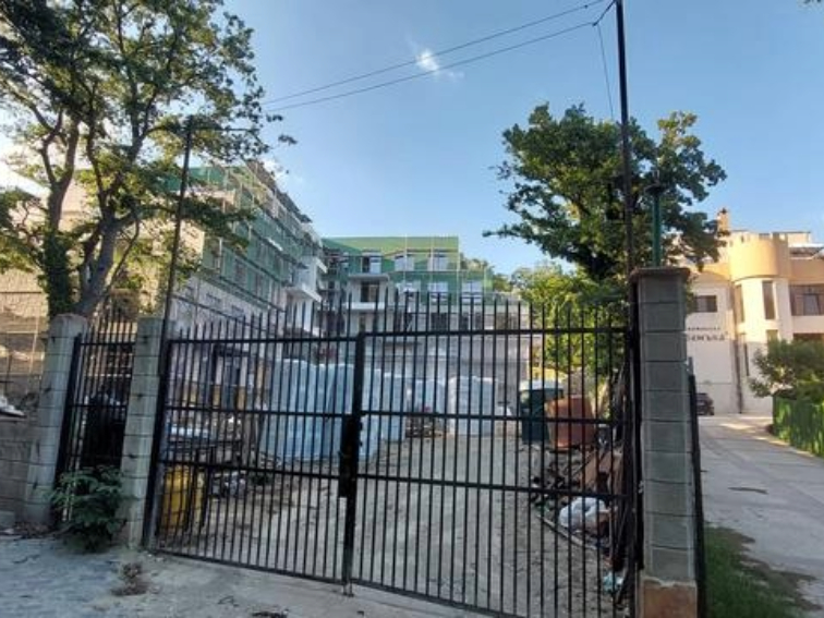 Нови твърдения около „незаконния град“ в Баба Алино: Възможна ли е схема за пране на пари?