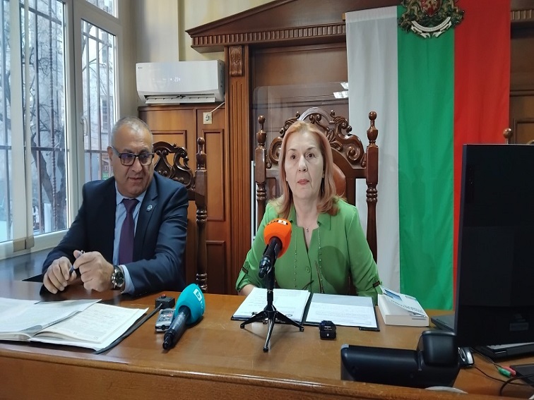 Започва делото срещу садистите, убивали животни в Перник и ги заснемали