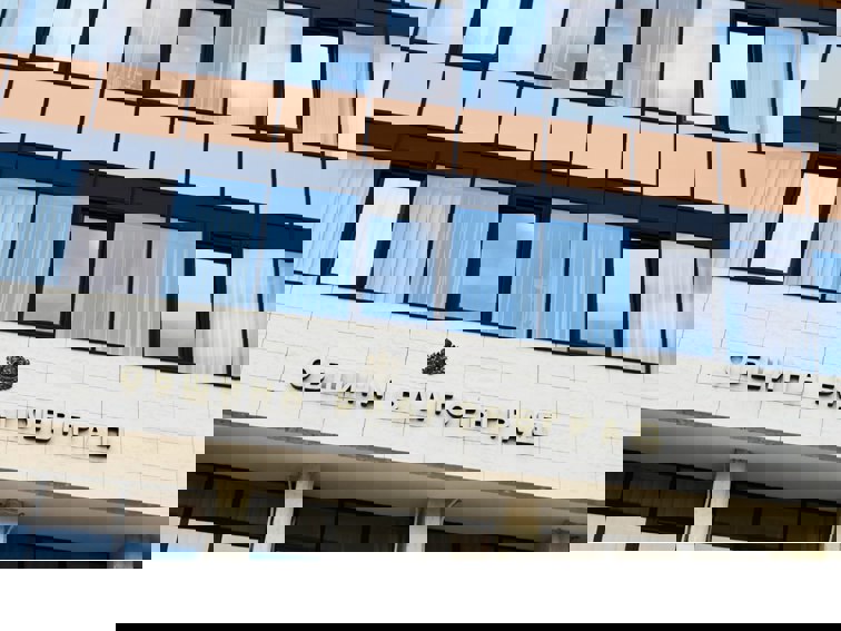 Кметът на Благоевград иска създаване на ново общинско предприятие „Общинско имущество“