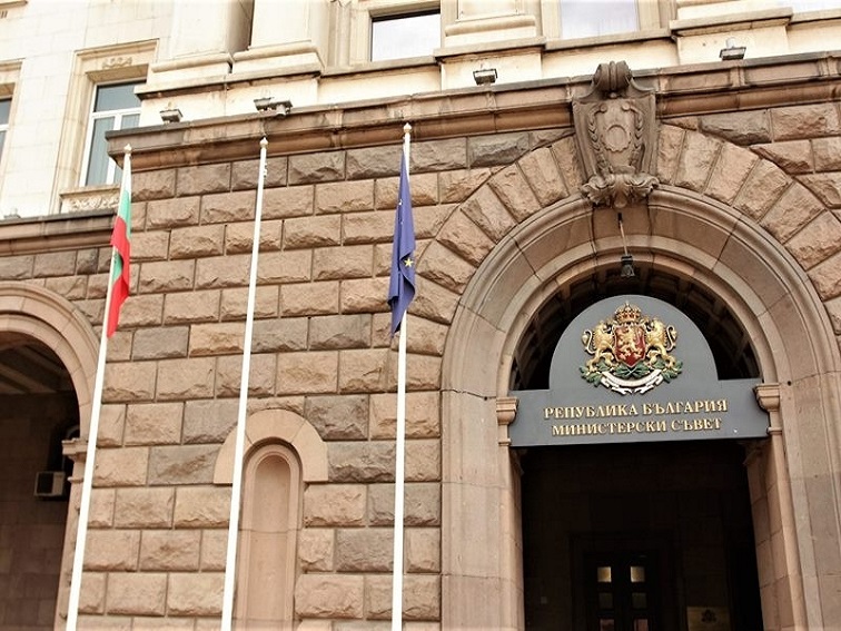  Правителството отмени допълнително финансиране за ВАС заради по-ниска от очакваната натовареност