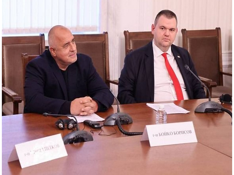 Ивелин Михайлов е прав! Пеевски го играе „лошото ченге“, а Борисов – спасител