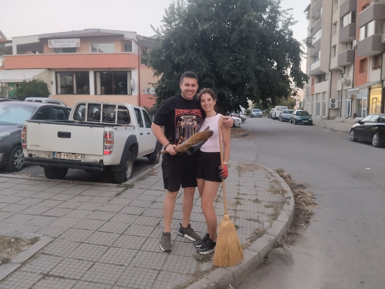 Граждани за пример