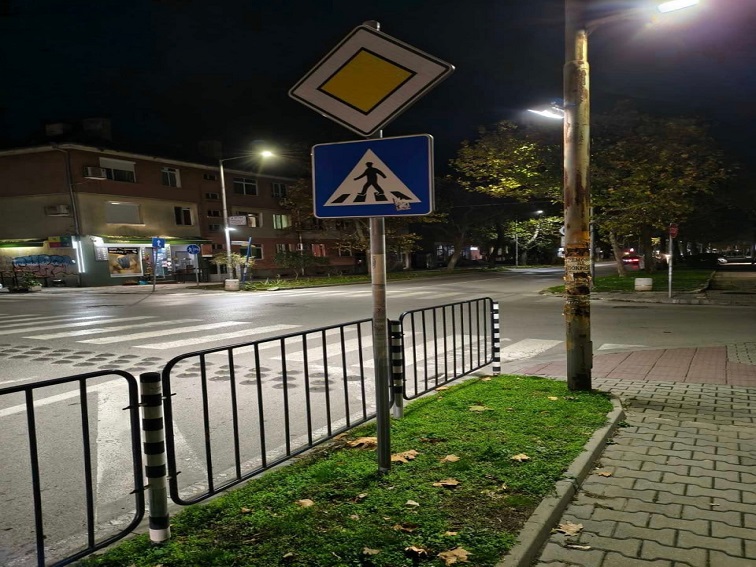 Осветяват пешеходните пътеки в Благоевград след поредица блъснати пешеходци