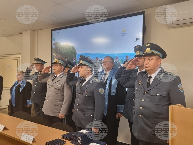 ВВВУ „Георги Бенковски“ откри тържествено академичната 2025/2026 година за 66 новоприети курсанти и над 150 студенти