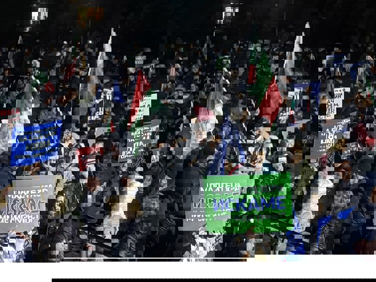 Митинг организиран от ДПС "Ново начало" под надслов "Не на омразата" се проведе в с. Крушари 