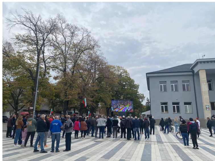 Стамболийски защити бъдещето си