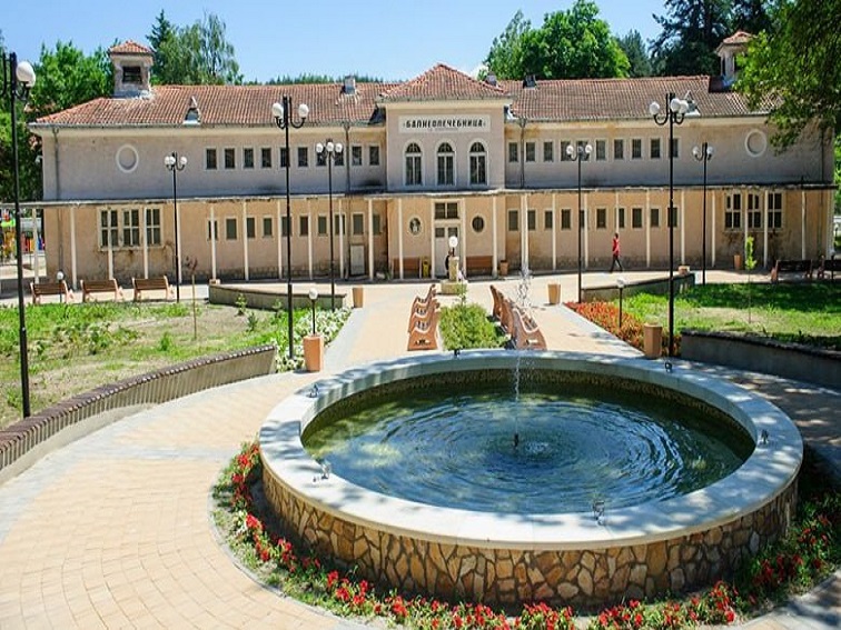 Добринище с мащабен проект за обновяване на минералната баня