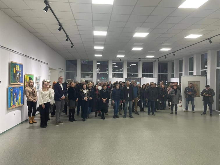 В Благоевград откриха изложбата „За любовта и виното“