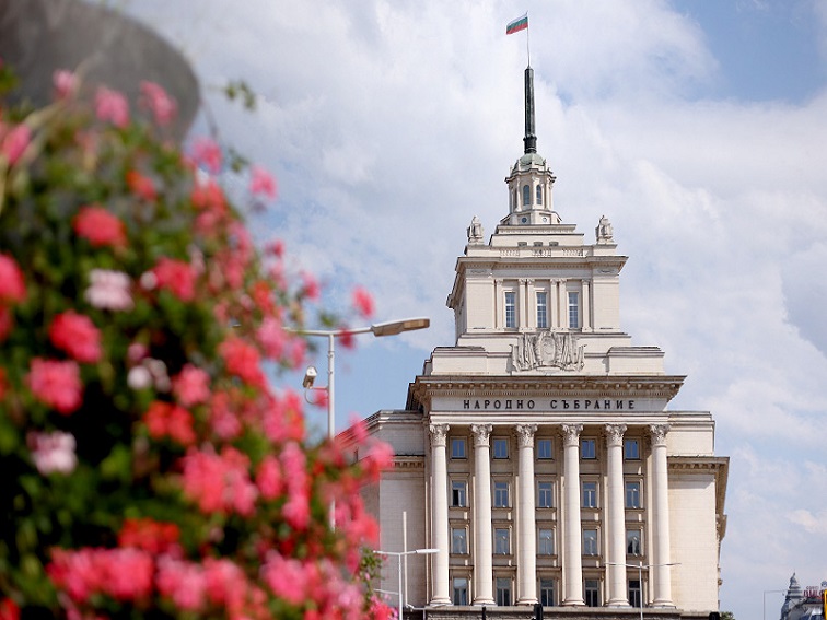 Президентът Илияна Йотова подписа указ за назначаване на състава на Централната избирателна комисия