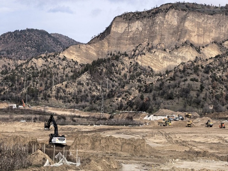 Три големи моста и два тунела ще има на обходния път на Кресна