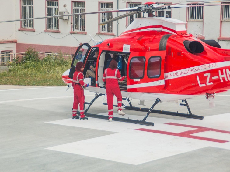 Спешен въздушен транспорт: 4-годишно дете пренесено в „Мама и Аз“ – Плевен