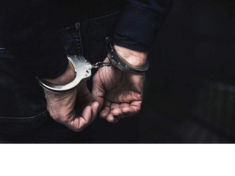 Полицията в Благоевград задържа 29-годишен мъж за увреждане на автомобили и притежание на наркотици