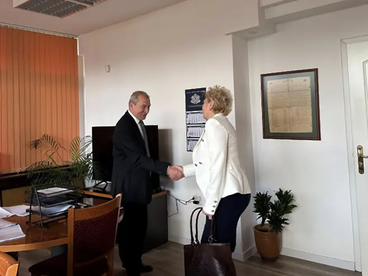 Иван Петков и РУО – Плевен обсъдиха предстоящи образователни форуми