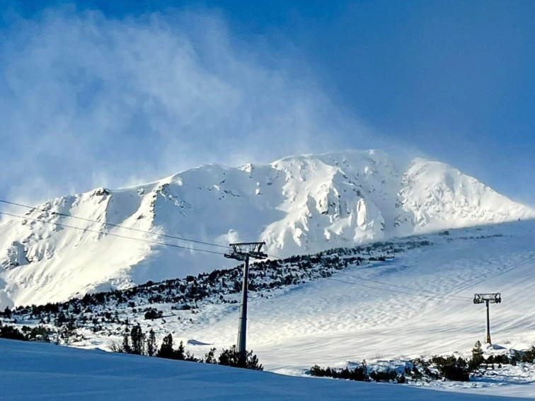 В Пирин е в сила повишена лавинна опасност