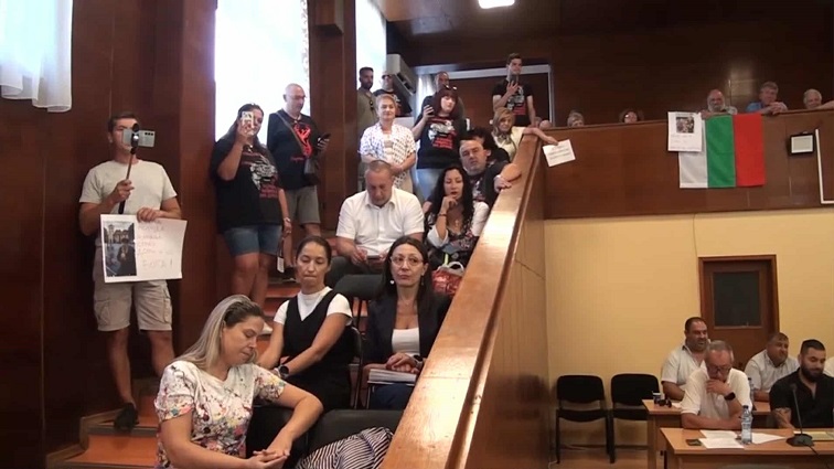 От Левски до тоягата – пътят на чирпанския съветник