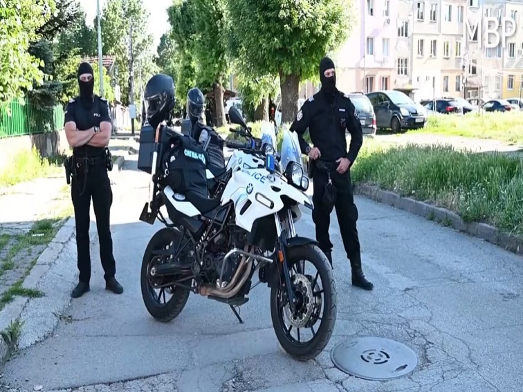 52 задържани при мащабната операция срещу престъпна група в София