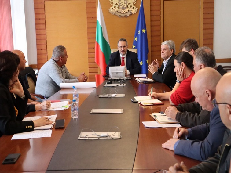 Министър Христанов: Агенцията за борба с градушките трябва да стане водеща структура за климатични въздействия 