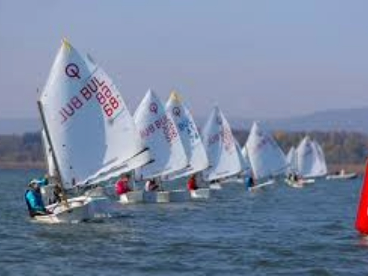 Над 100 ветроходци се впускат в битка за вятъра на 46-ата Международна регата „Бриз“