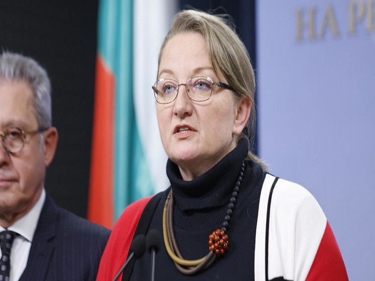 120 лв. коледни добавки за най-бедните пенсионери